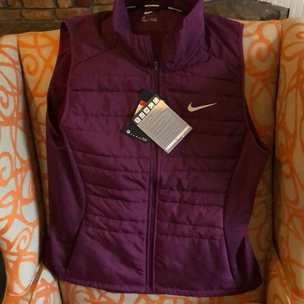Women’s Nike Vest